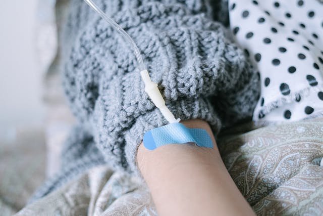 Indonesia Woman Diagnosed with Stage 5 Kidney Failure at 32
