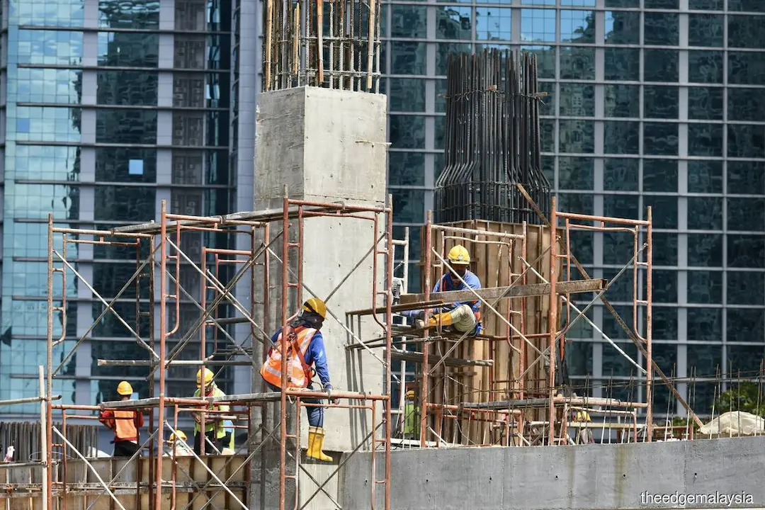 Malaysia to Enforce EPF Contributions for Foreign Workers Starting October